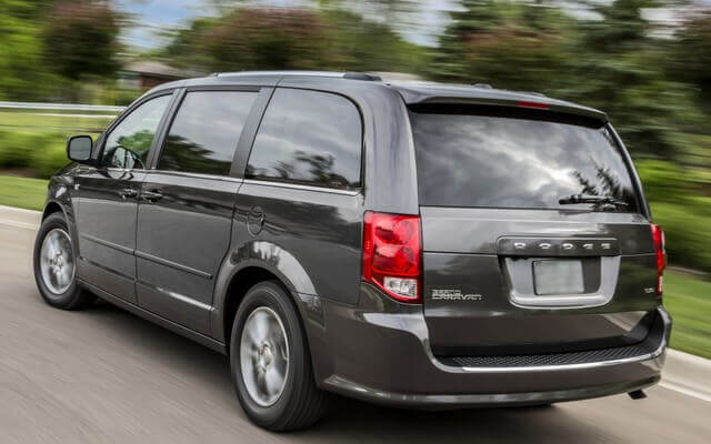 DODGE GRAD CARAVAN